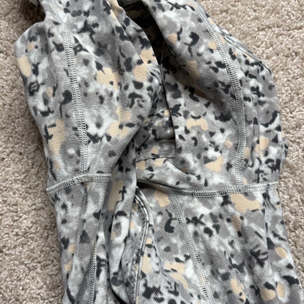 Lululemon Nice Asana Jacket - Picture 6 of 6